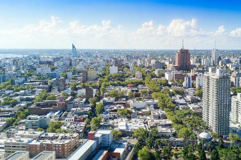 Вид с высоты на Монтевидео, столицу Уругвая