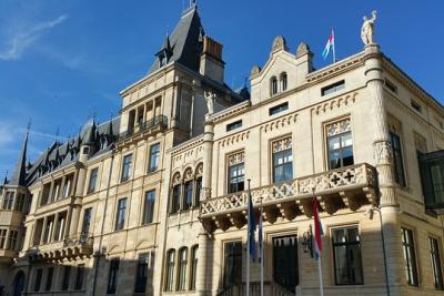 Дворец Великого Герцога и здание парламента Люксембурга