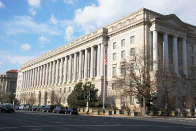 Здание Налогового управления США